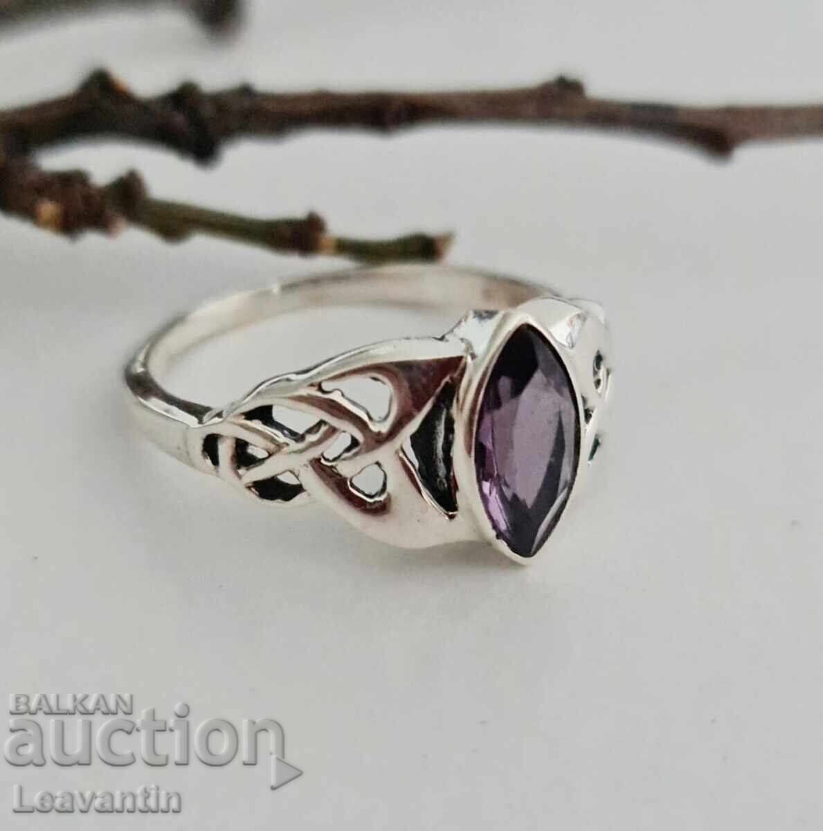 Silver Ring "Intuition" - Amethyst and 925 Silver - 6