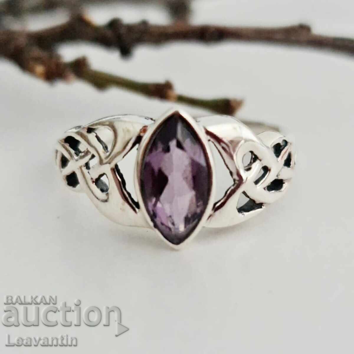 Silver Ring "Intuition" - Amethyst and 925 Silver