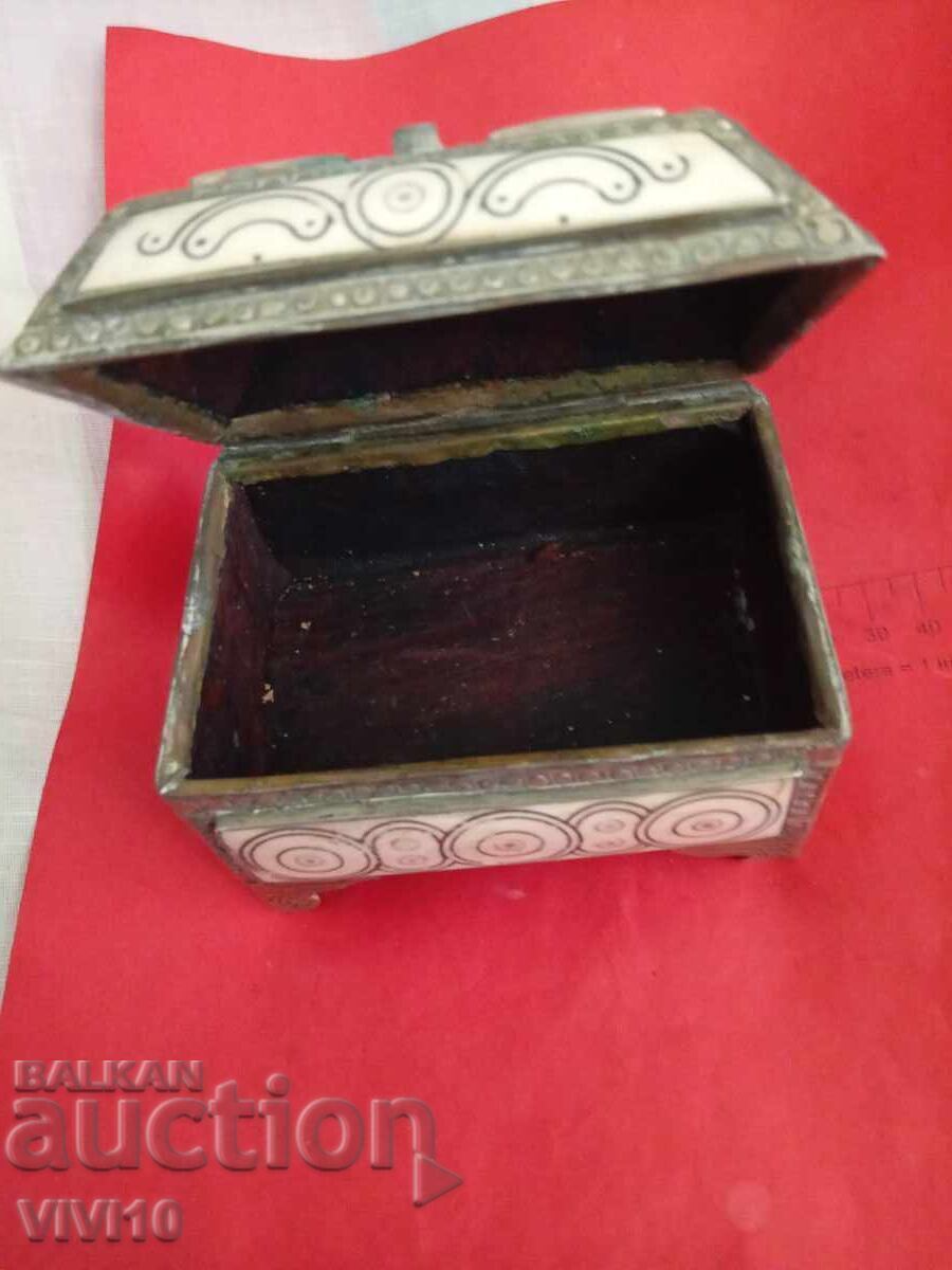 Παράδοση Αντίκα κουτί κοσμημάτων, κόκαλο, κεχριμπάρι, 11εκ