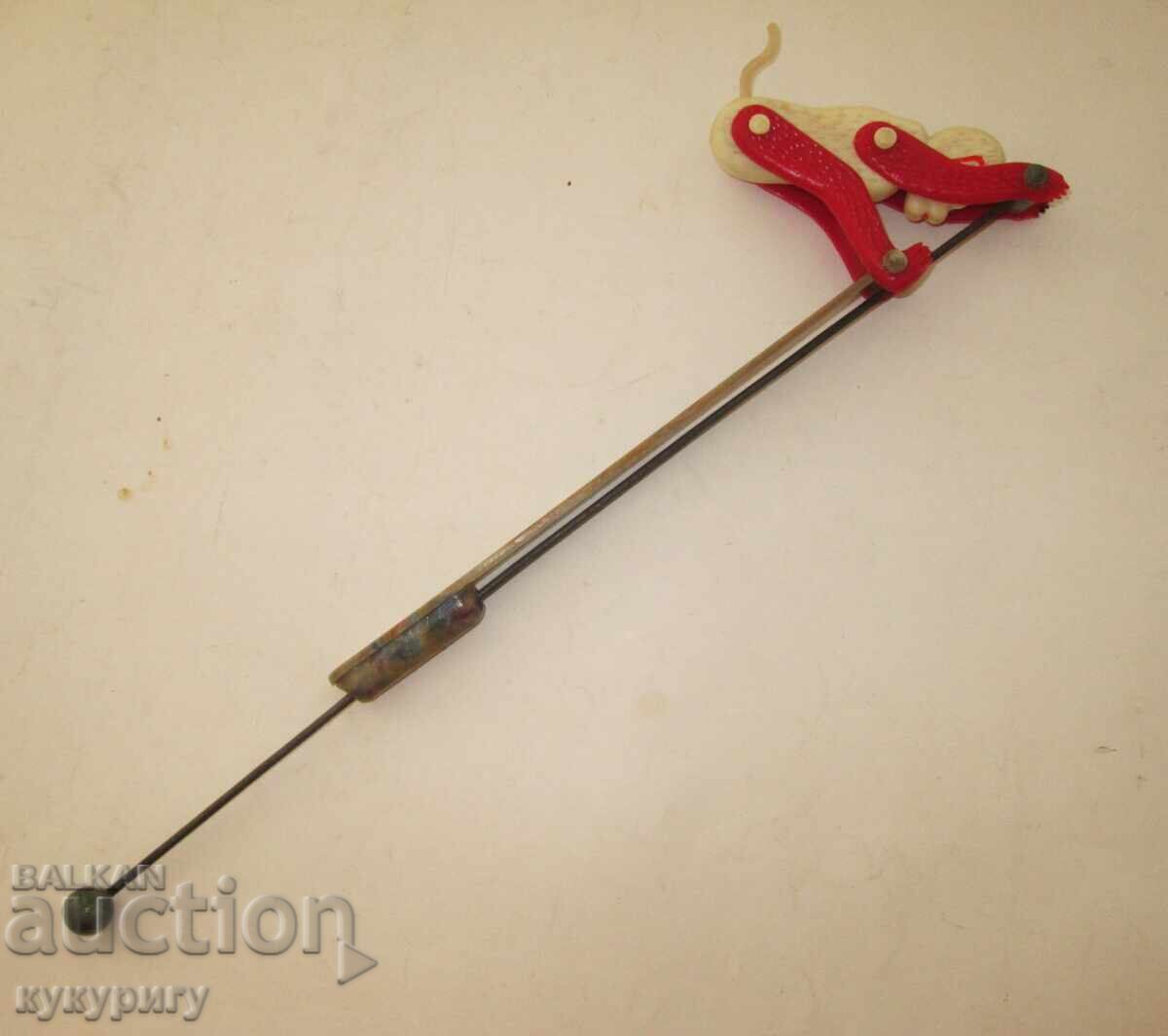 Доставка на Старa Българска Соц механична панаирна играчка маймуна Доставка на Старa Българска Соц механична панаирна играчка маймуна