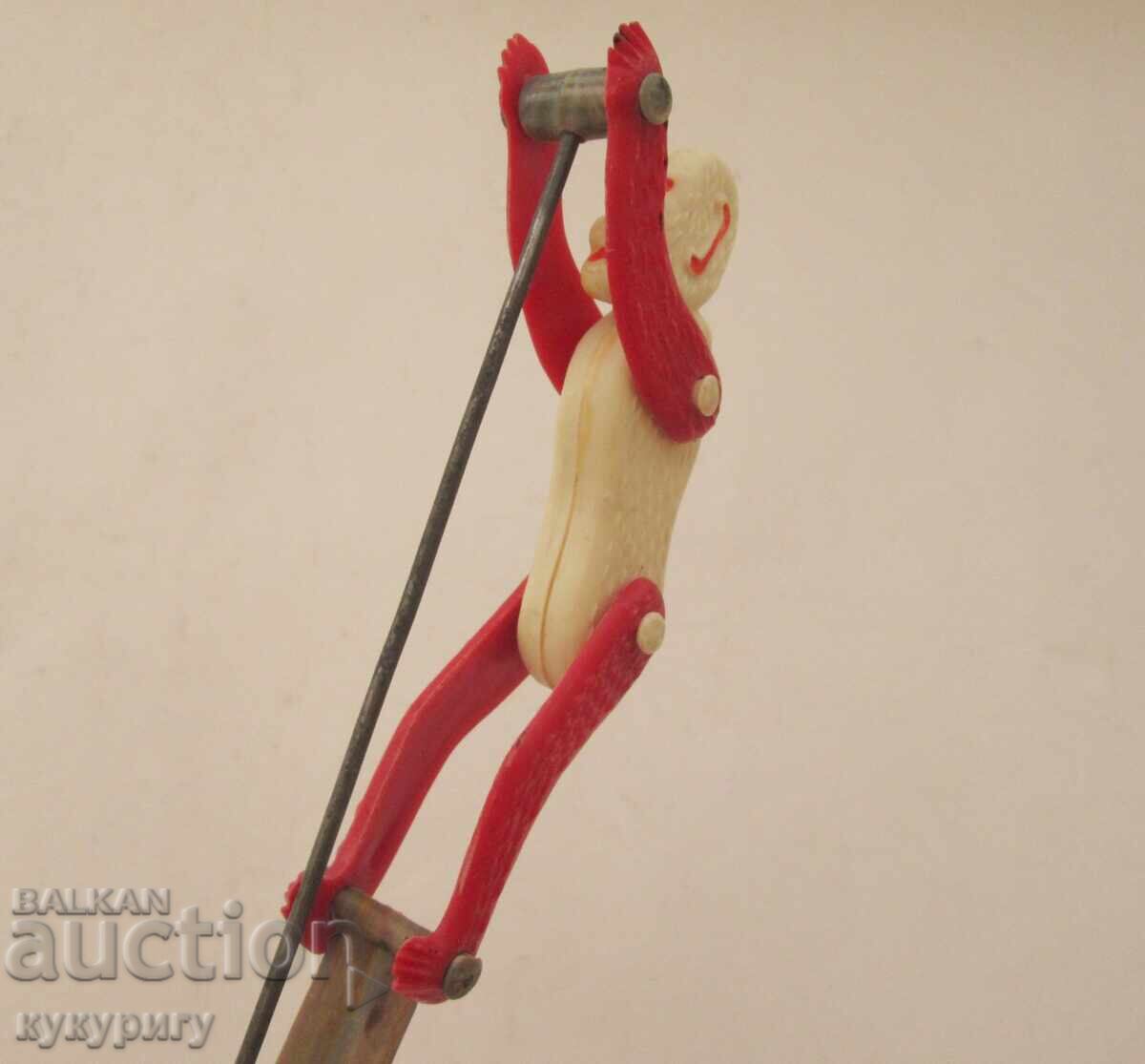 Старa Българска Соц механична панаирна играчка маймуна Старa Българска Соц механична панаирна играчка маймуна