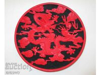 Farfurie decorativă chinezească veche, cu dragon, lucrată manual