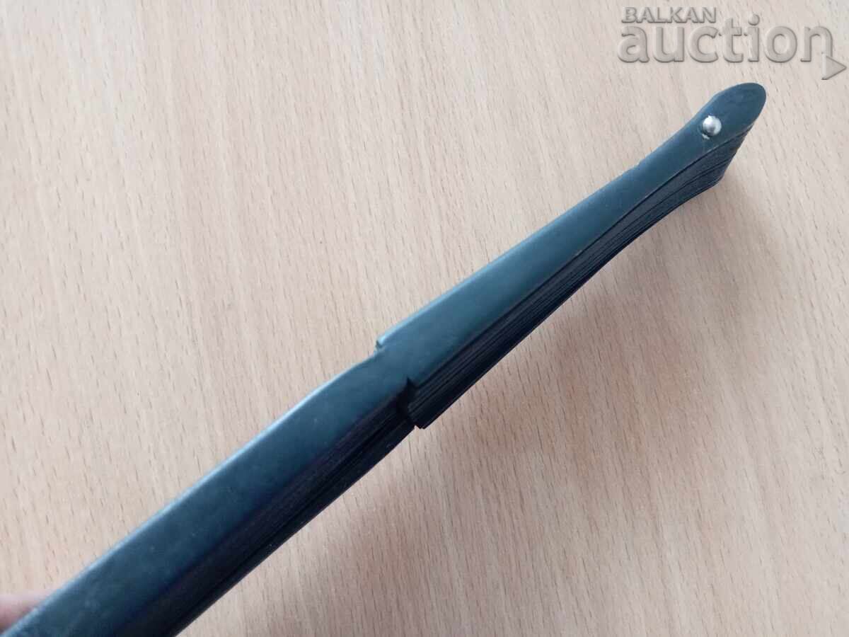 Παλιό ξύλινο βεντάλι με τιμή 21.00 BGN | € 10.74 Παλιό ξύλινο βεντάλι με τιμή 21.00 BGN | € 10.74