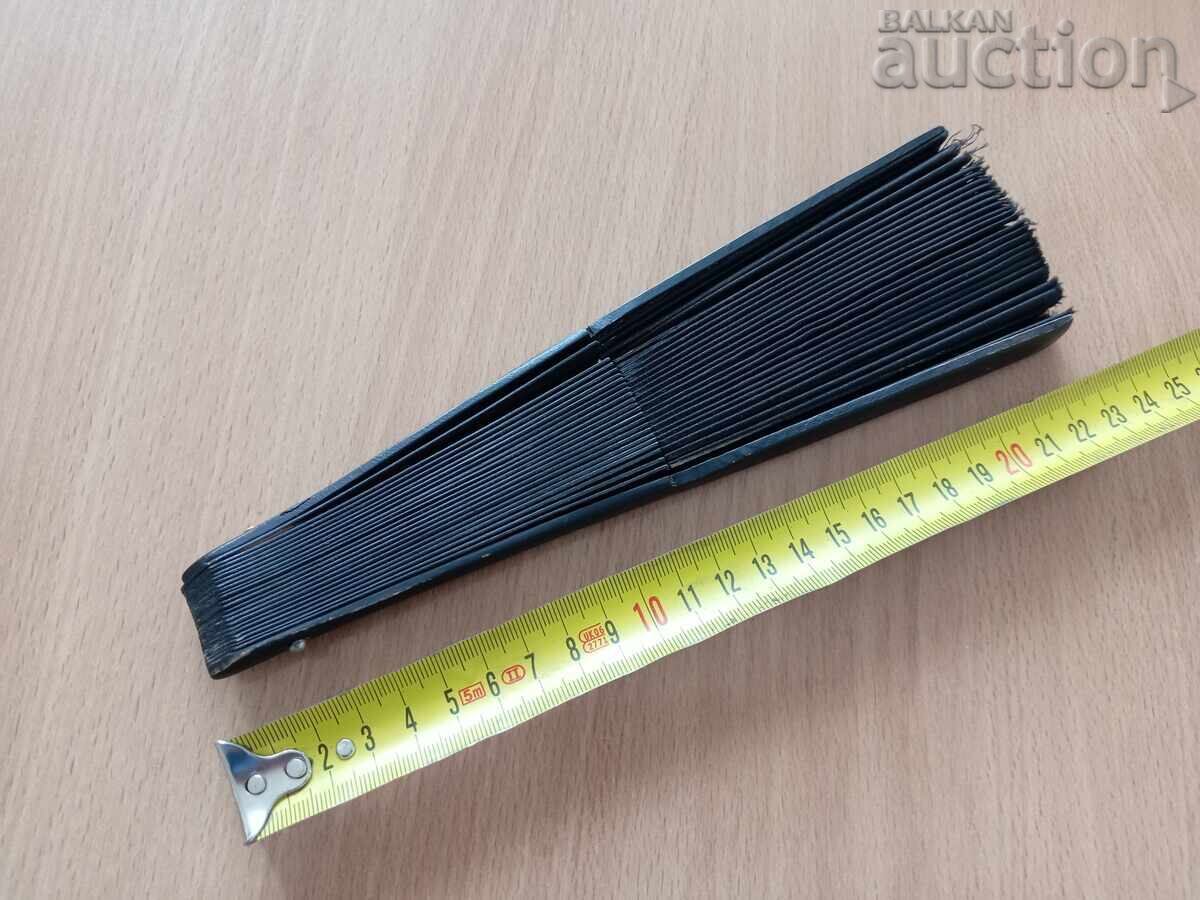 Παλιό ξύλινο βεντάλι - 7 Παλιό ξύλινο βεντάλι - 7