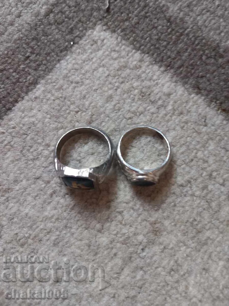 Suveniruri inele cu preț € 10.00 | 19.56 BGN