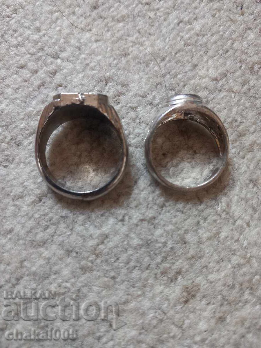 Delivery of Souvenir rings