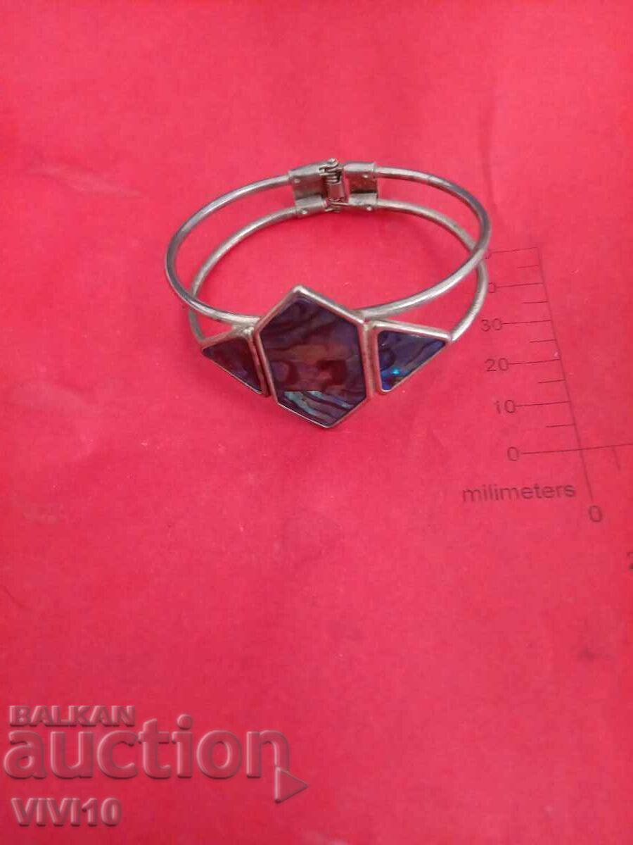 Antique bracelet with mother of pearl Antique bracelet with mother of pearl