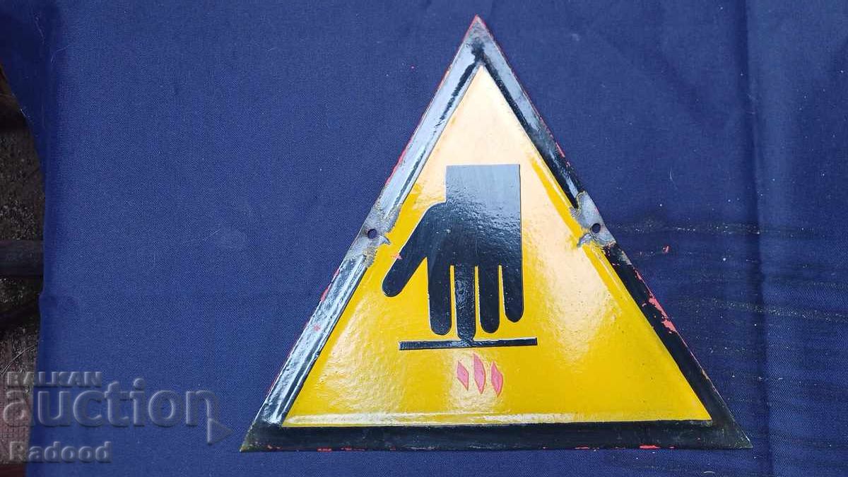 Enamel plate Enamel plate