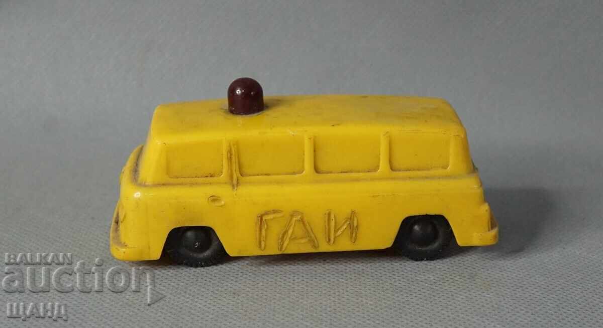 GAI JUCĂRIE DIN PLASTIC VECHE RUSĂ MODEL MICROBUZ cu preț 10.25 BGN | € 5.24 GAI JUCĂRIE DIN PLASTIC VECHE RUSĂ MODEL MICROBUZ cu preț 10.25 BGN | € 5.24