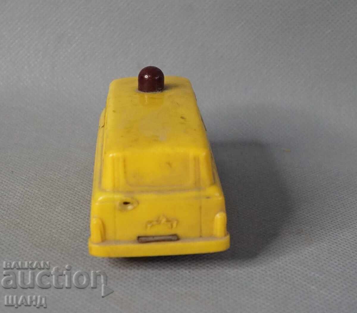 Livrarea GAI JUCĂRIE DIN PLASTIC VECHE RUSĂ MODEL MICROBUZ Livrarea GAI JUCĂRIE DIN PLASTIC VECHE RUSĂ MODEL MICROBUZ