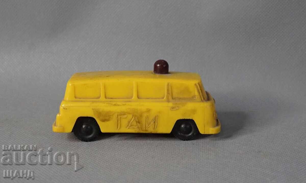 GAI JUCĂRIE DIN PLASTIC VECHE RUSĂ MODEL MICROBUZ GAI JUCĂRIE DIN PLASTIC VECHE RUSĂ MODEL MICROBUZ