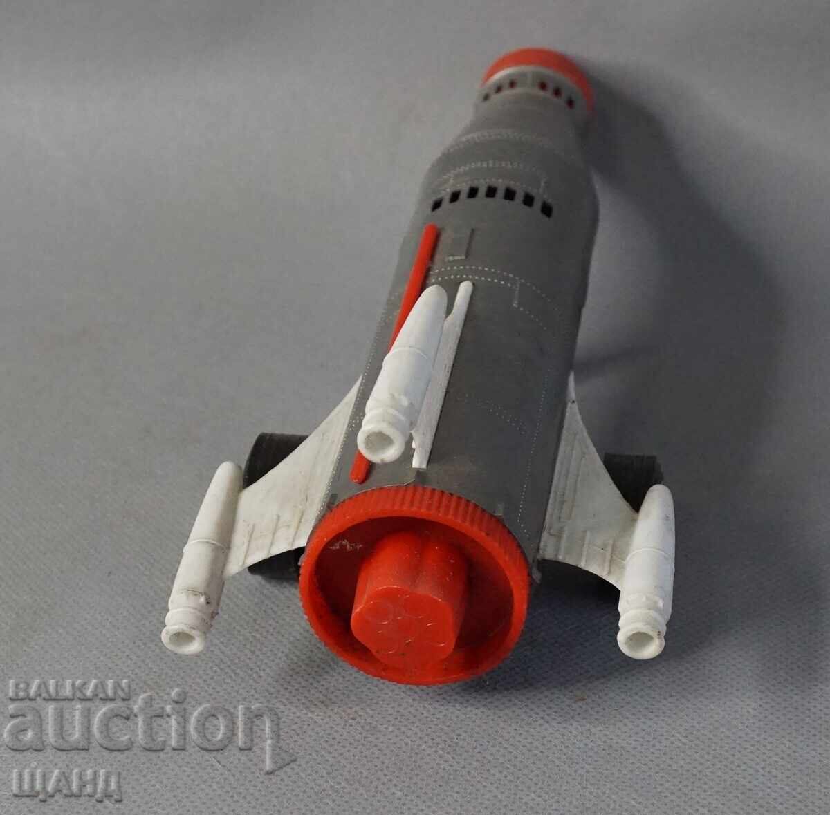 Δημοπρασία Παλιό πλαστικό παιχνίδι, μοντέλο διαστημικού πυραύλου