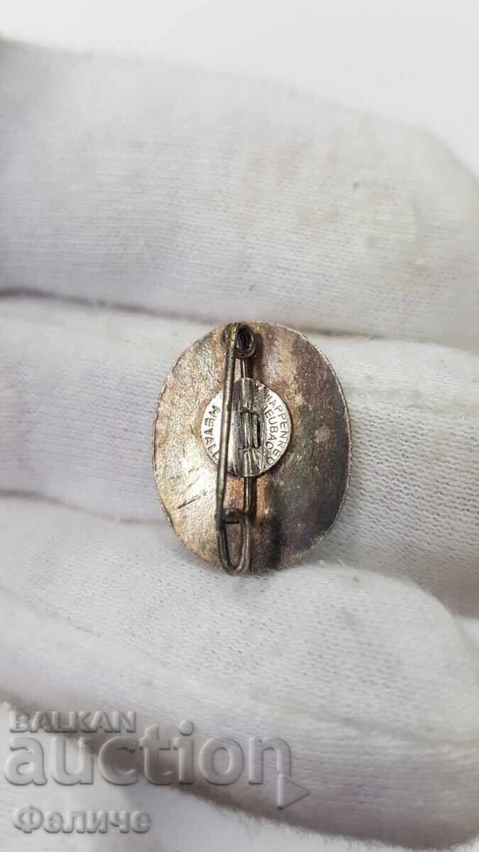 Συλλεκτικό σήμα, κονκάρδα "BALKAN TOURIST" με τιμή 28.00 BGN | € 14.32