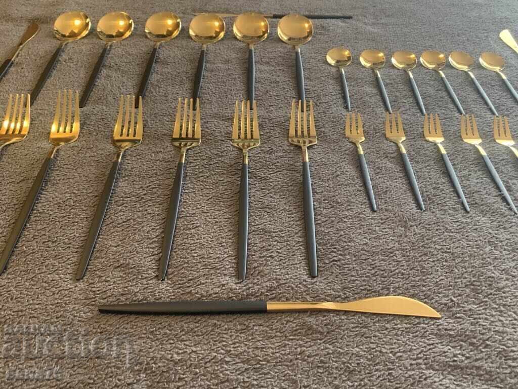 Красив комплект нови и стилни прибори в черно и златно-30 бр Красив комплект нови и стилни прибори в черно и златно-30 бр