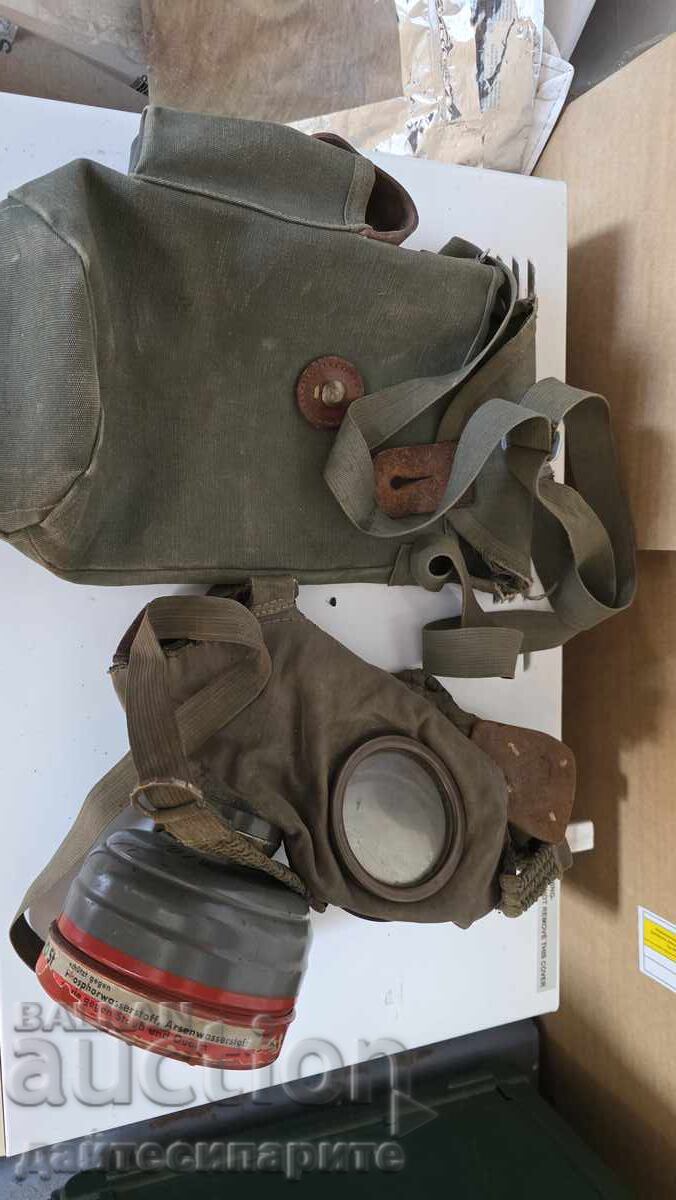 Противогаз със сумка Противогаз със сумка