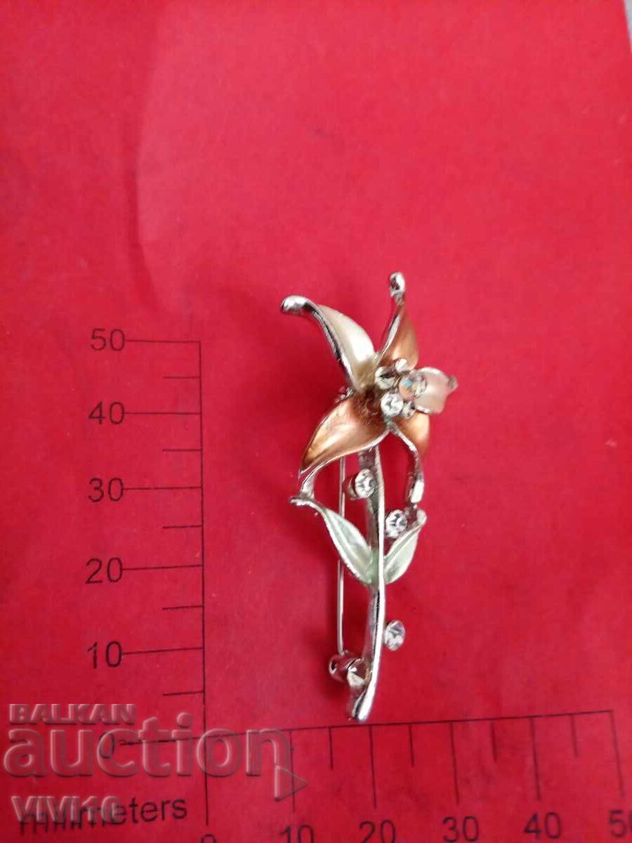 Antique brooch enamel and stones