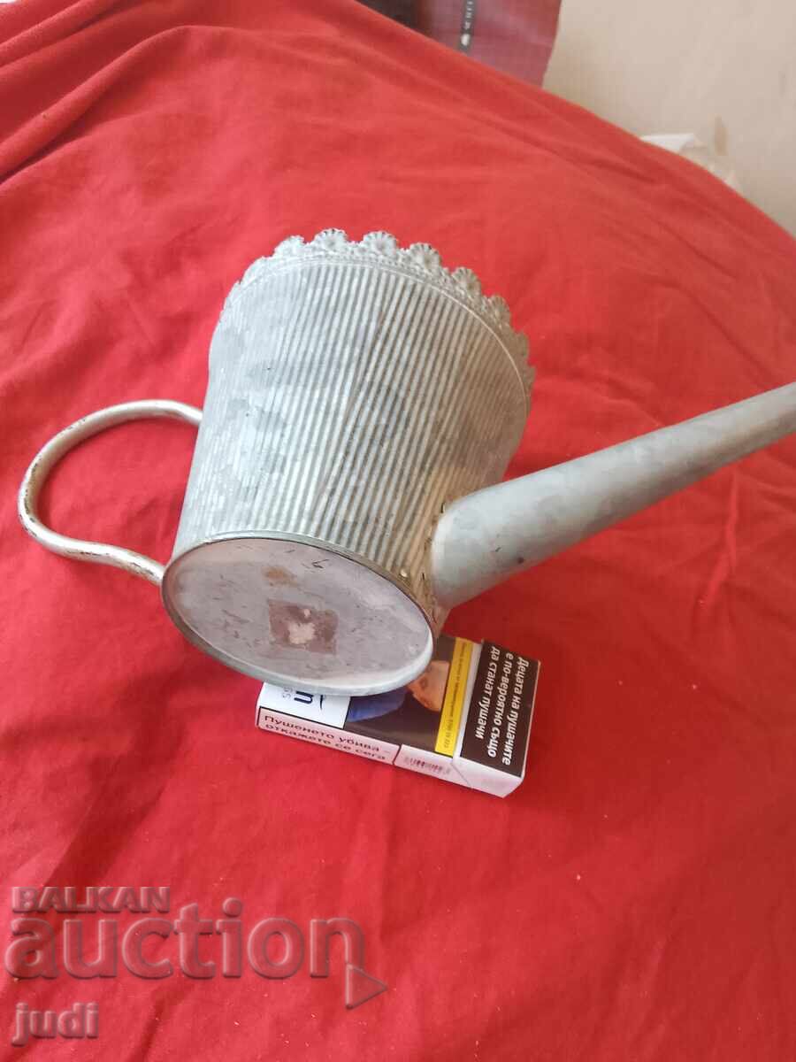 Stropitoare metalică socială nouă - 5 Stropitoare metalică socială nouă - 5