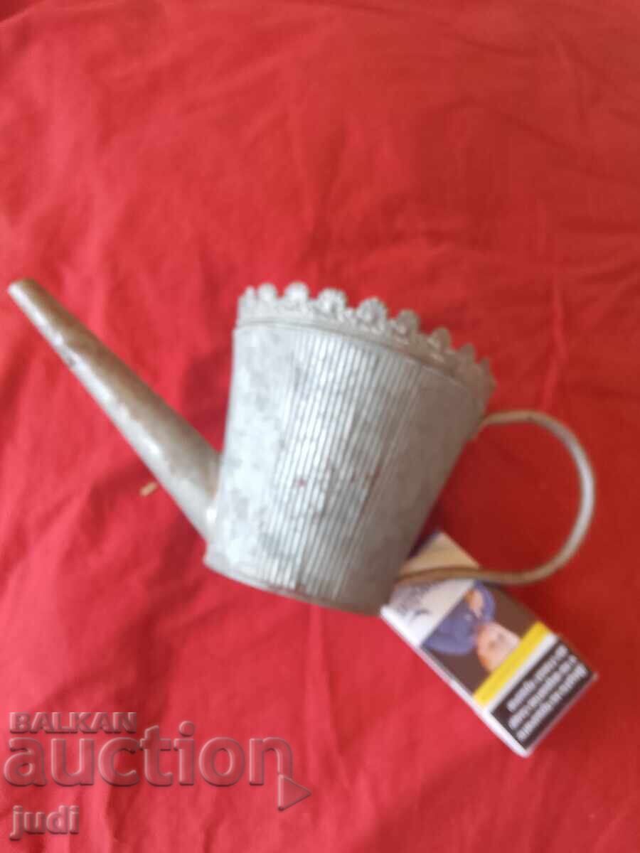 Stropitoare metalică socială nouă - 7 Stropitoare metalică socială nouă - 7