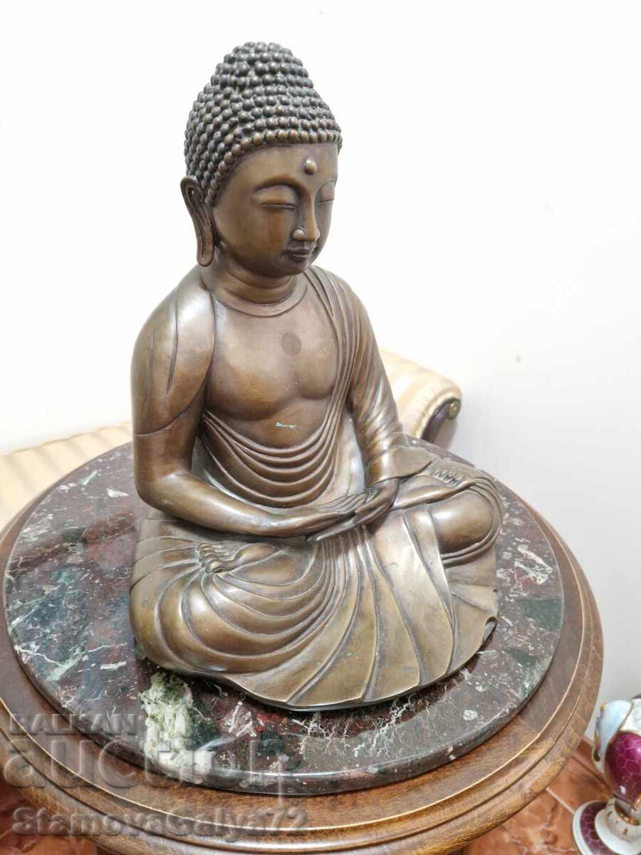 Доставка на Голяма антикварна азиатска бронзова фигура статуетка