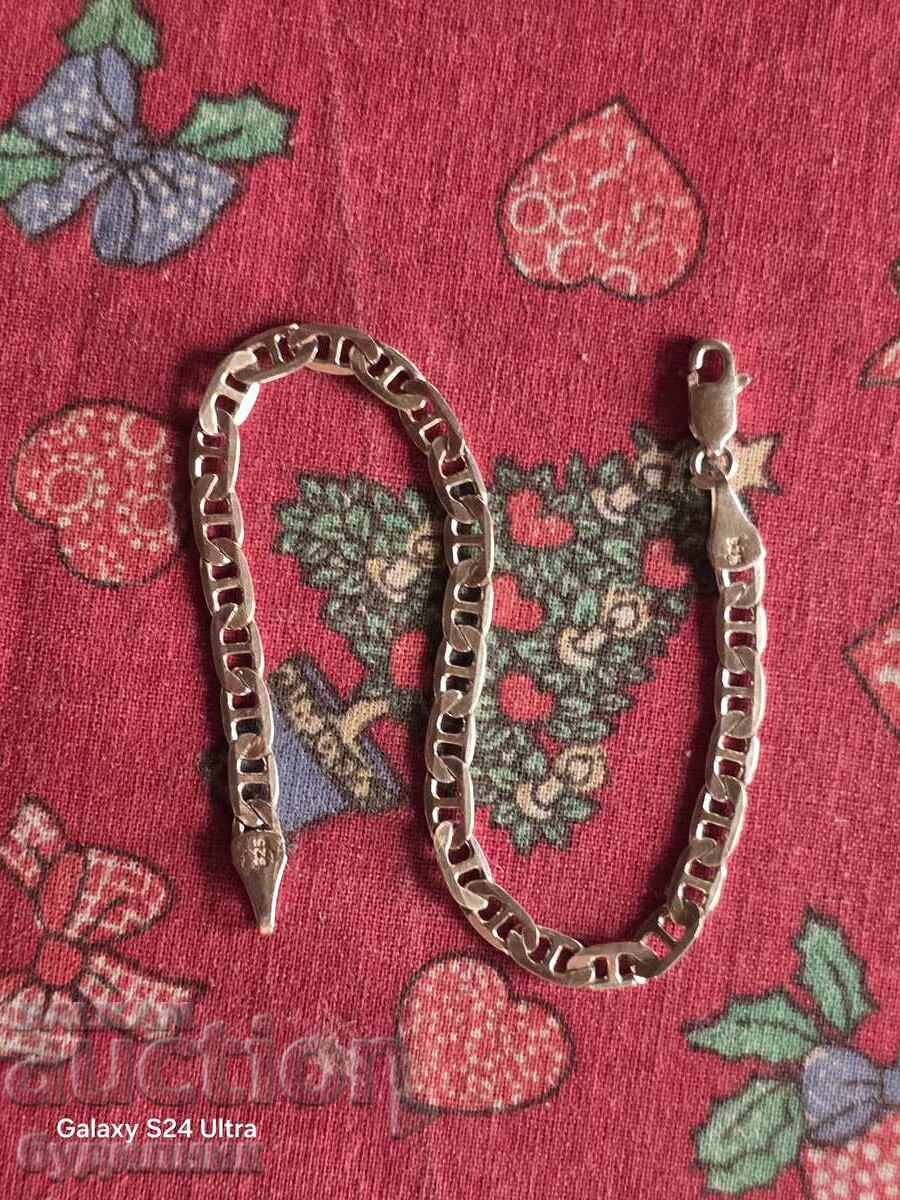 Ασημένιο βραχιόλι. 19,5εκ. Ξεκινώ πάνω από 100 Δημοπρασίες. Δείτε με τιμή 28.99 BGN | € 14.82