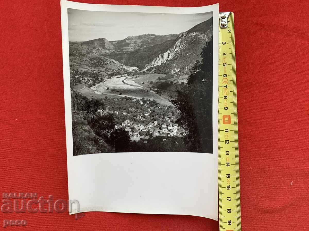 Παράδοση Μακεδονία /?/-40 χρόνια φωτογραφίες Δημήτρη Κατσεφ /?/