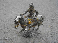 Metal Figure Statue Knight on Horse Veronese 1995