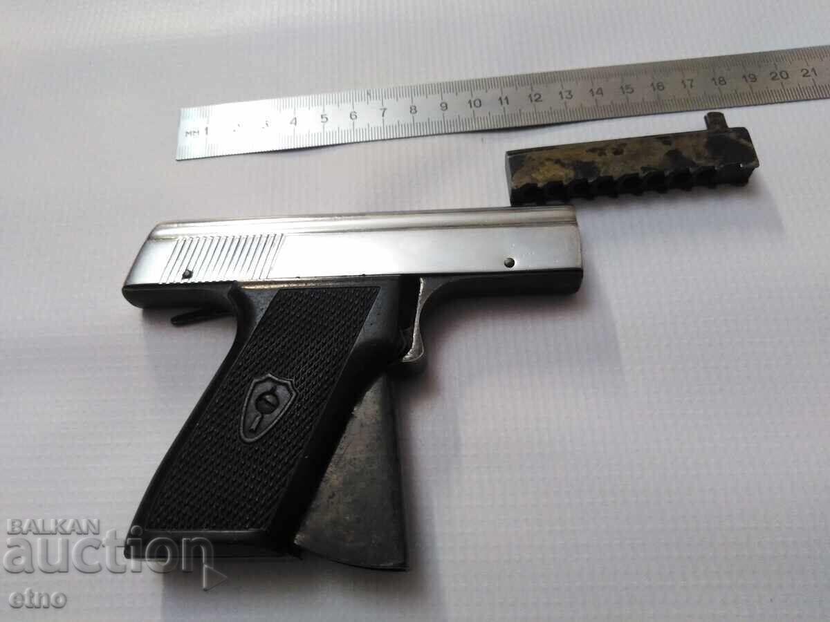 1964 USSR START PISTOL - "IZH" WITH CAPS, FIRING PIN, OSA