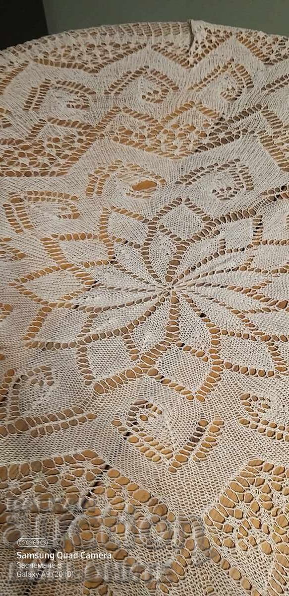 Licitație Fețe de masă croșetate 1.10 Licitație Fețe de masă croșetate 1.10