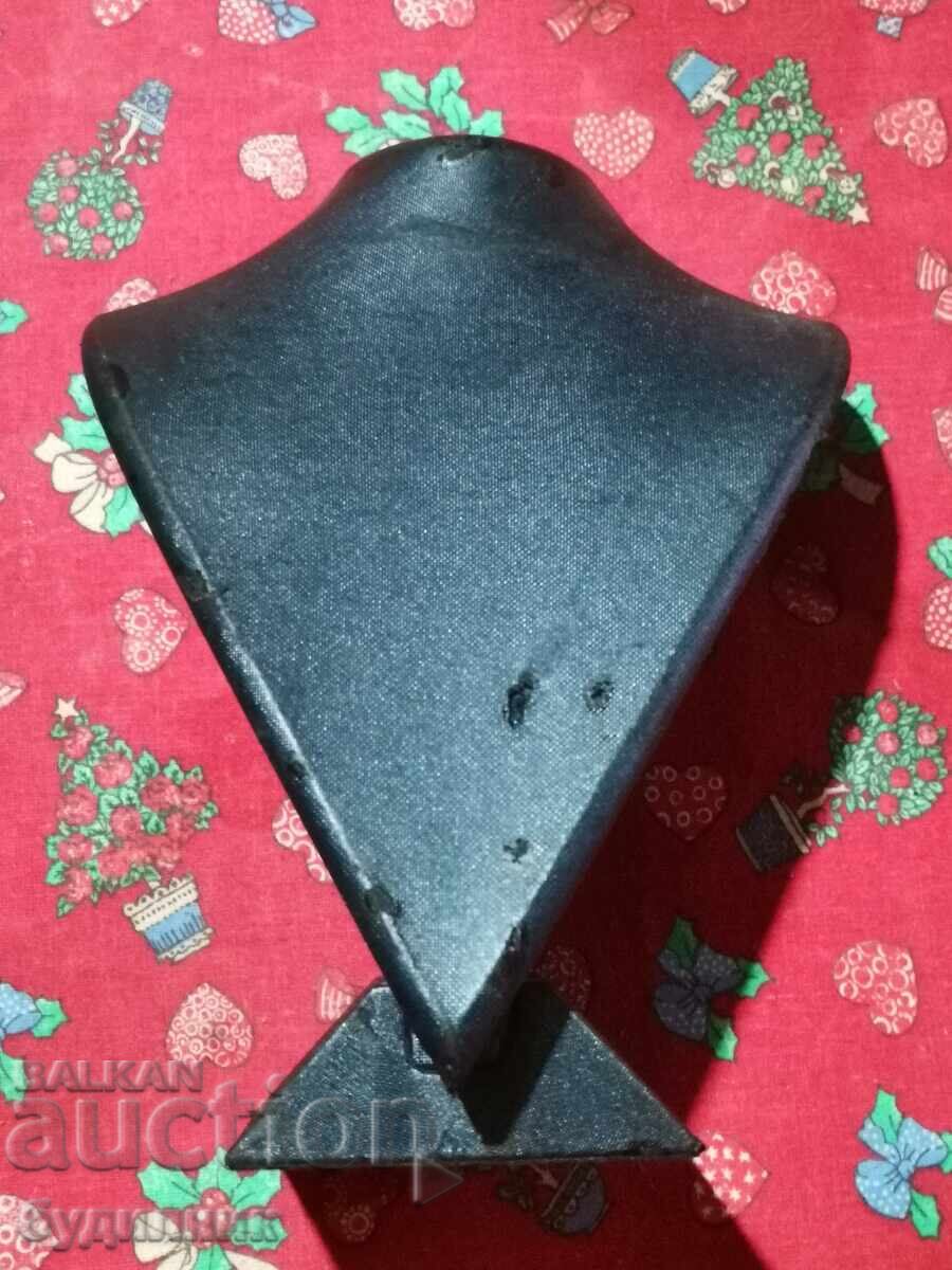 Μανεκέν για κοσμήματα. Ξεκινώ πάνω από 100 Δημοπρασίες. Δείτε και