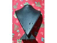 Maneken pentru bijuterii. Lansez peste 100 de licitații. Vedeți și