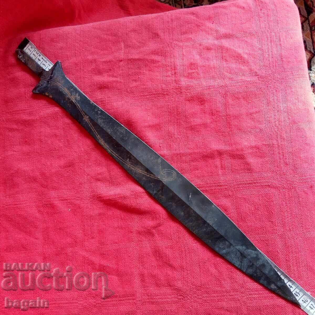 Delivery of Elven Sword, Sting