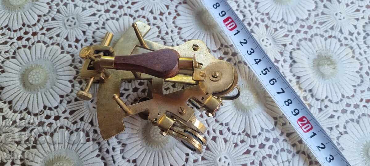 Морски бронзов секстант - 7