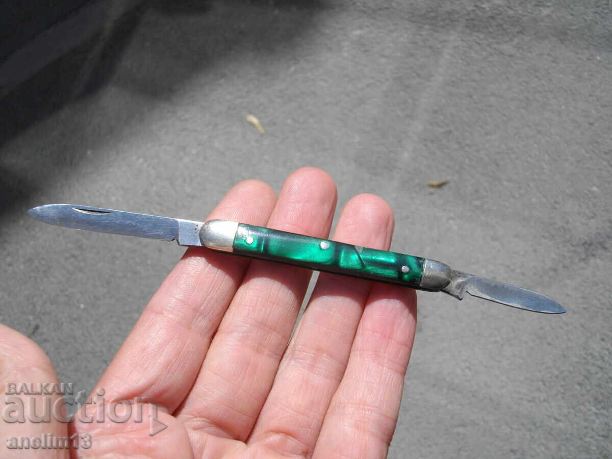 Delivery of COLLECTIBLE POCKET KNIFE FRIDAY DENEV