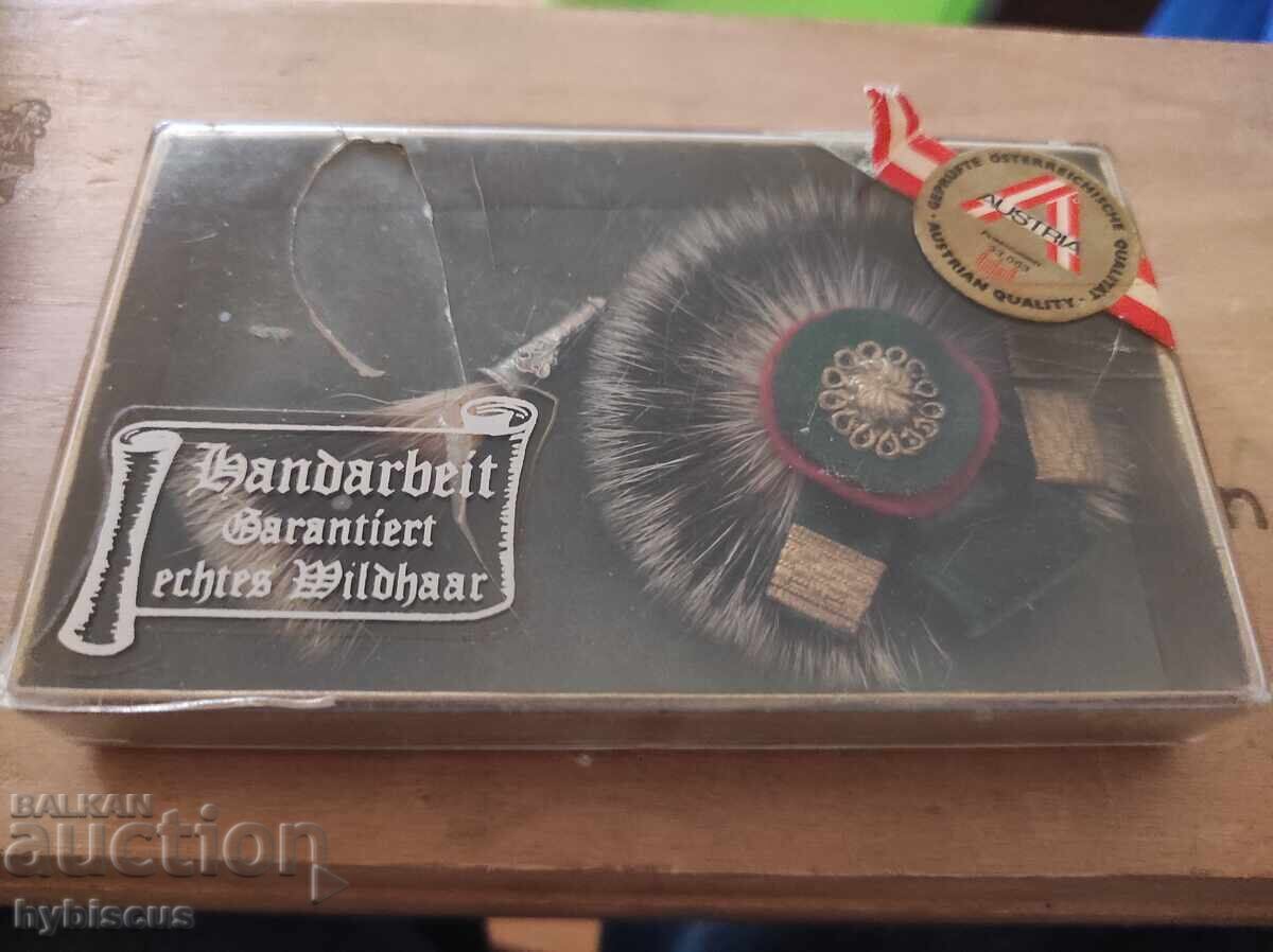 Broșă de vânătoare austriacă vintage pentru pălărie și jachetă cu preț € 18.00 | 35.21 BGN