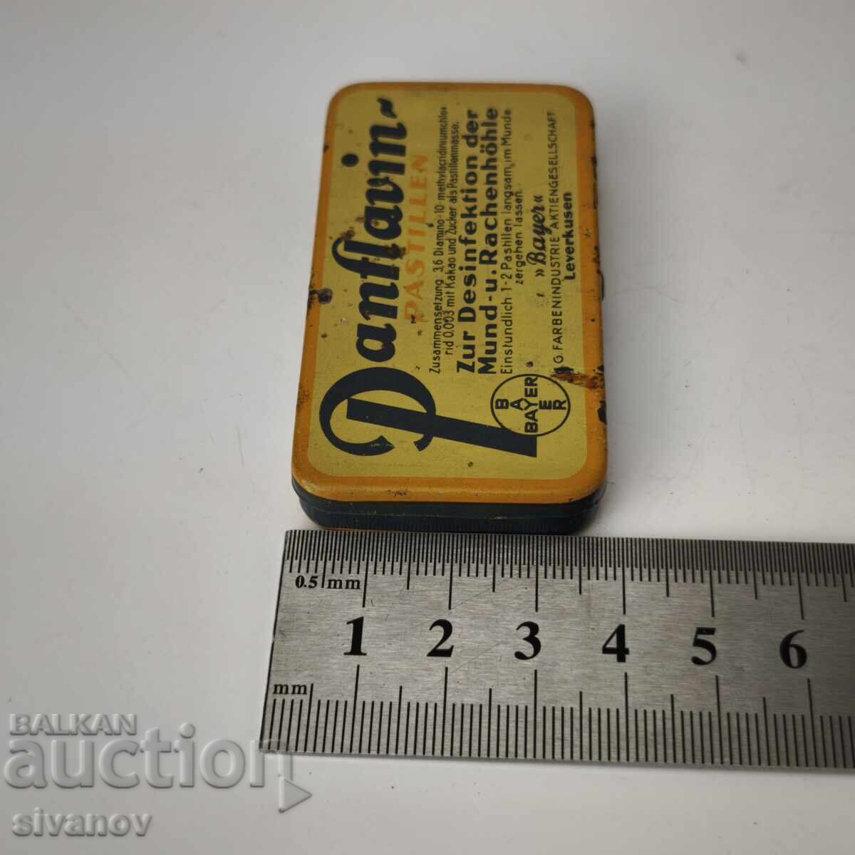 Cutie metalică veche de medicament Panflavin de la BAYER #6083 - 6