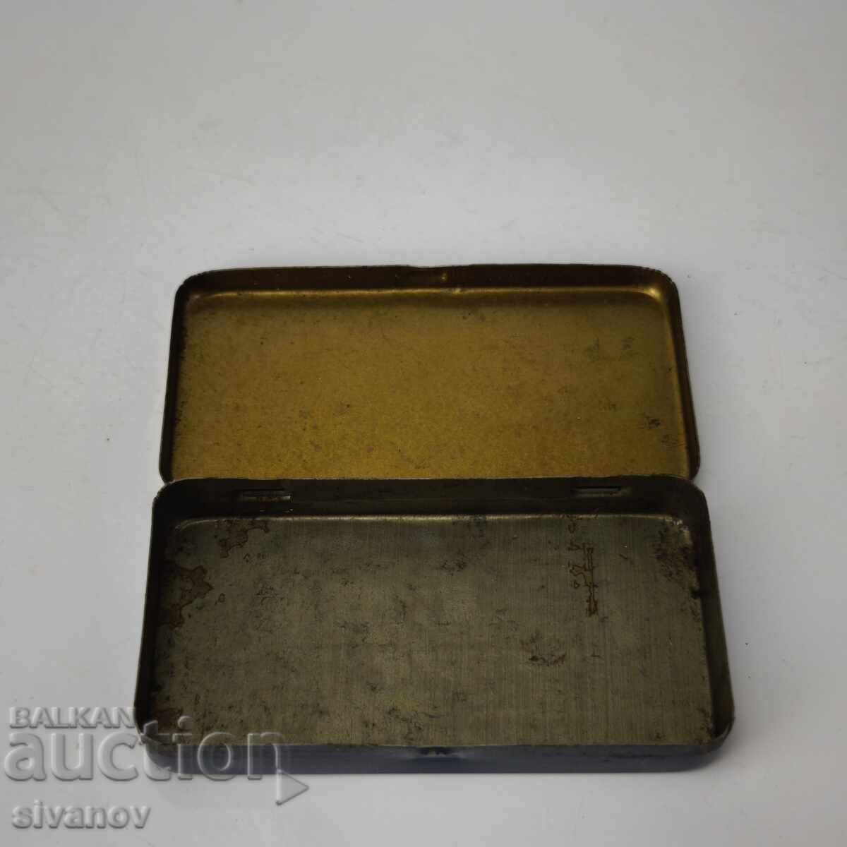 Licitație Cutie metalică veche de medicament Panflavin de la BAYER #6085