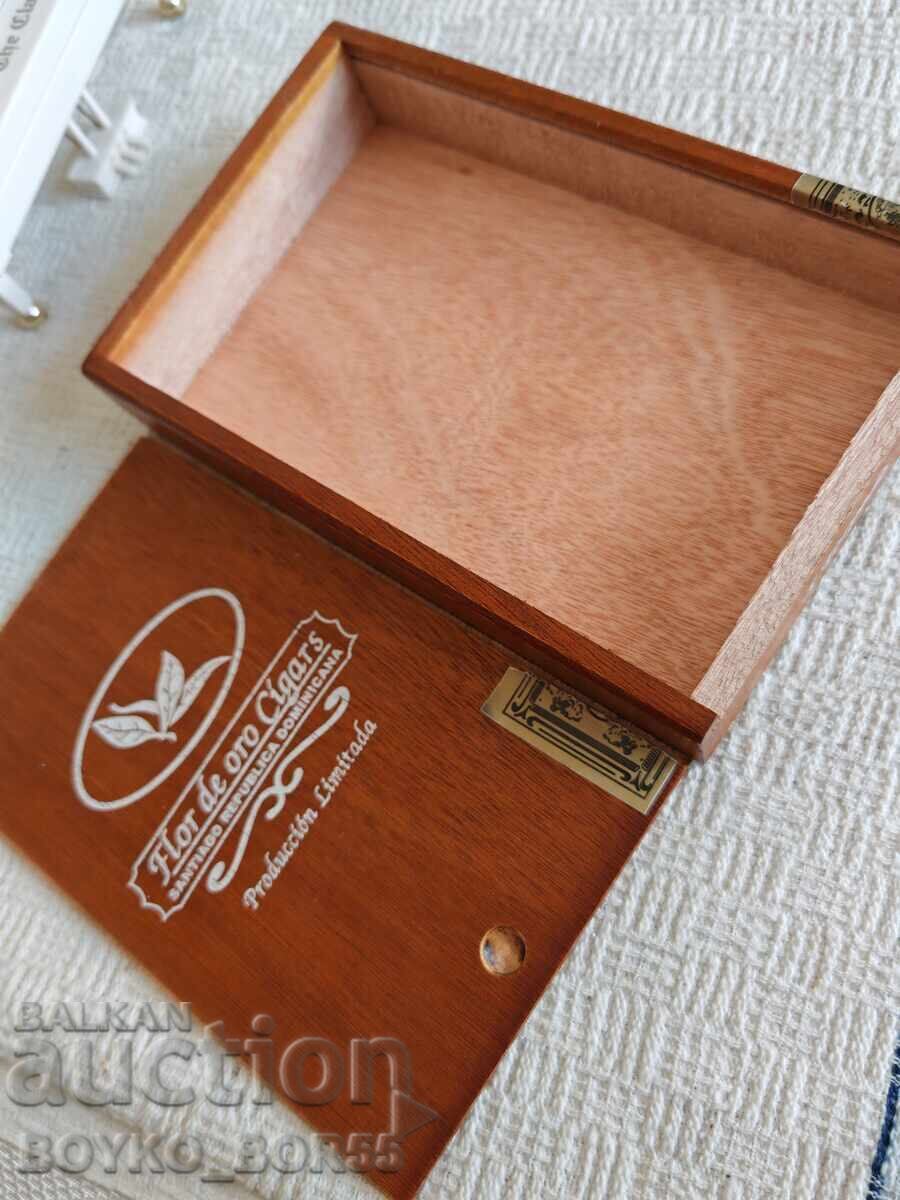 Cutie Rară de Țigări de Foi REPUBLICA DOMINICANA Produs Limitat - 5 Cutie Rară de Țigări de Foi REPUBLICA DOMINICANA Produs Limitat - 5