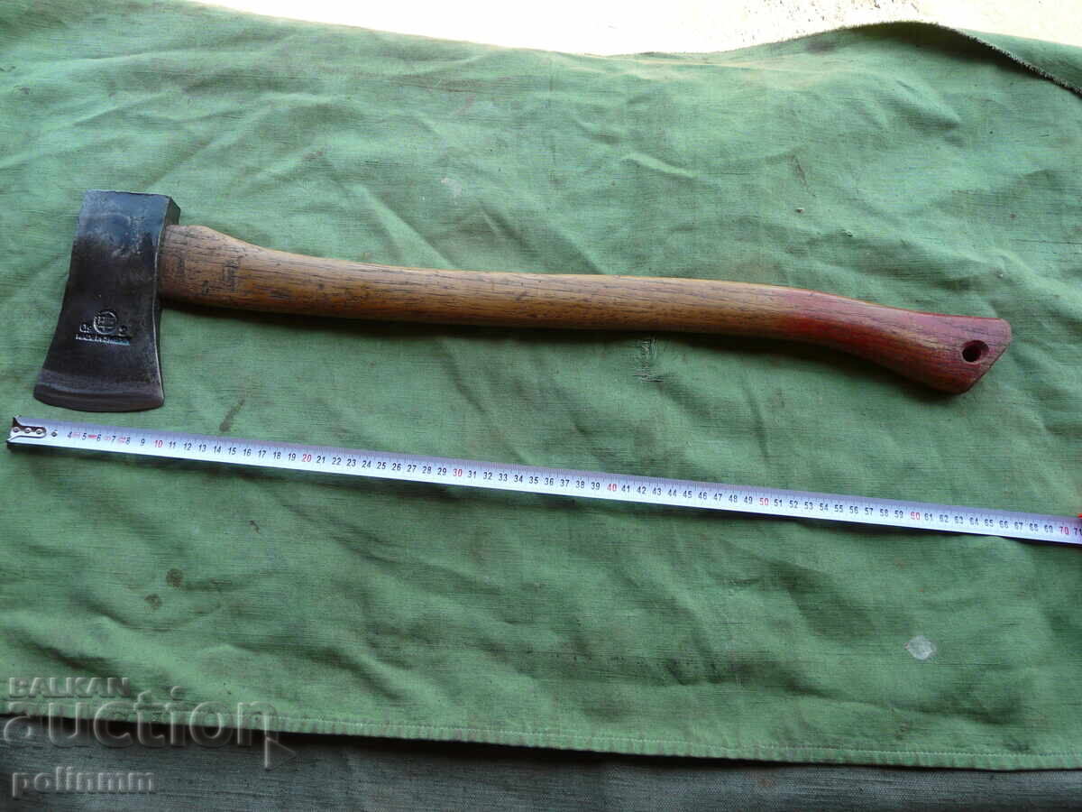 Swedish Axe Hults Bruk - 580 Swedish Axe Hults Bruk - 580