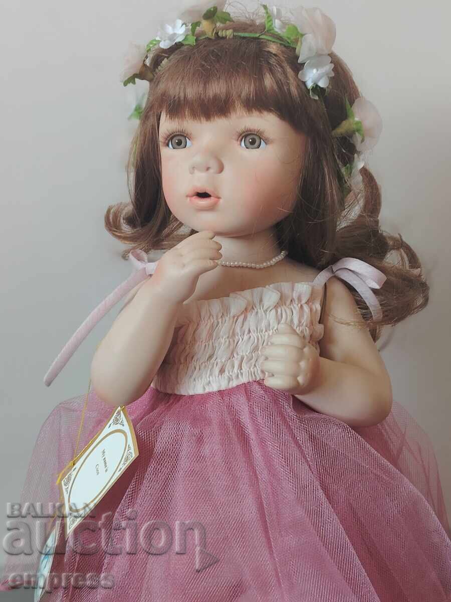Păpușă de porțelan Alberon Coco