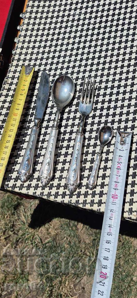 SETURI DE TACÂMURI - 5