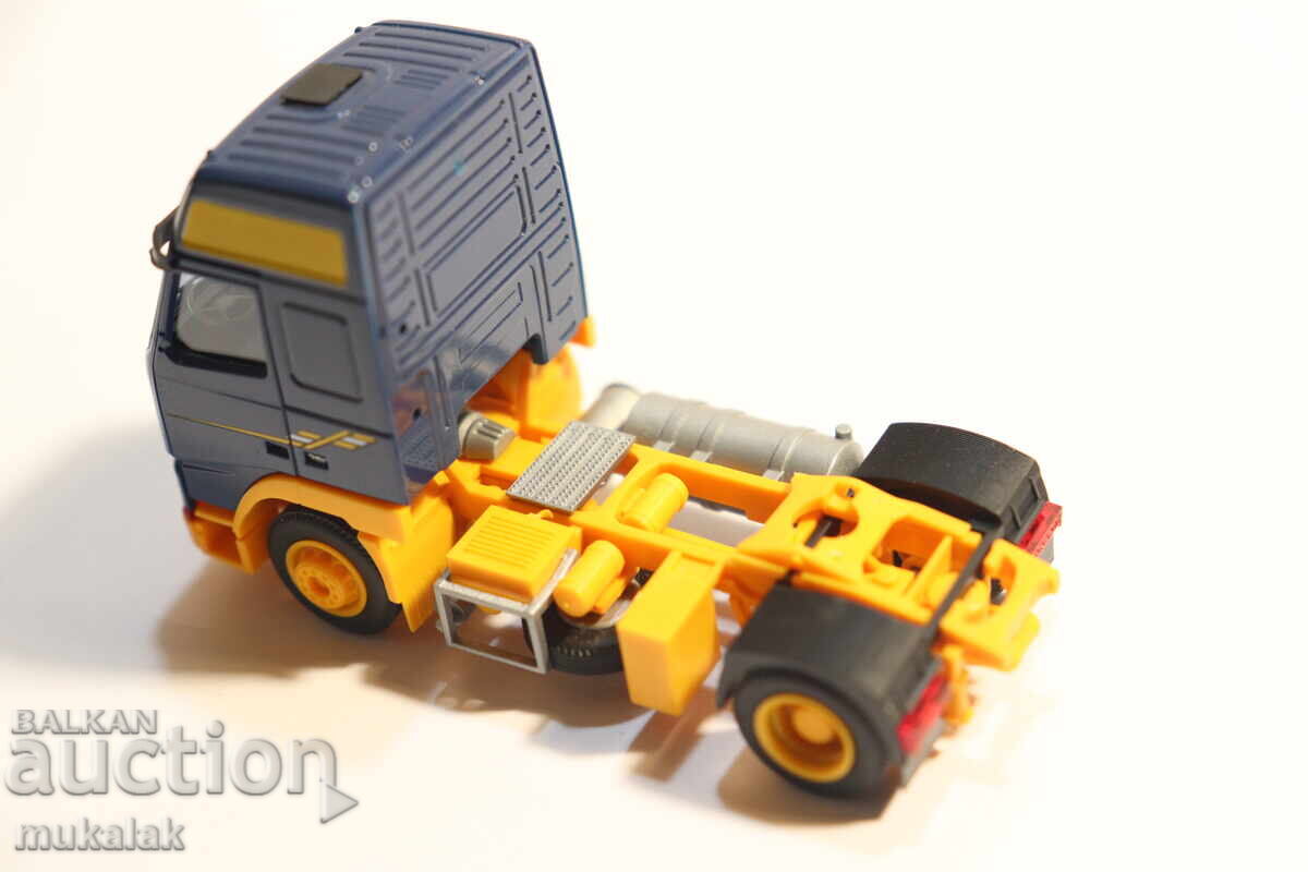 AWM H0 1/87 VOLVO FH 12 TRACTOR TRUCK MODEL TIR - 5