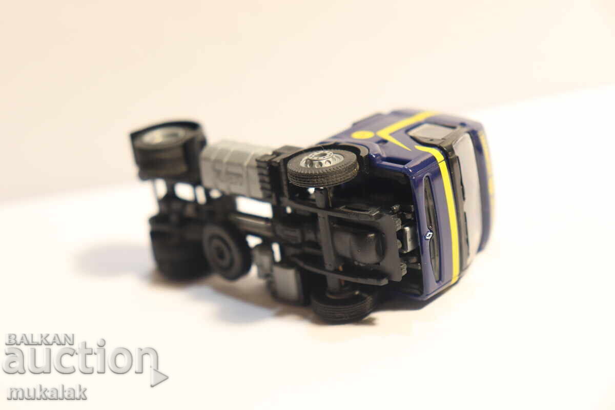 Delivery of HERPA H0 1/87 RENAULT TRUCK MODEL TIR