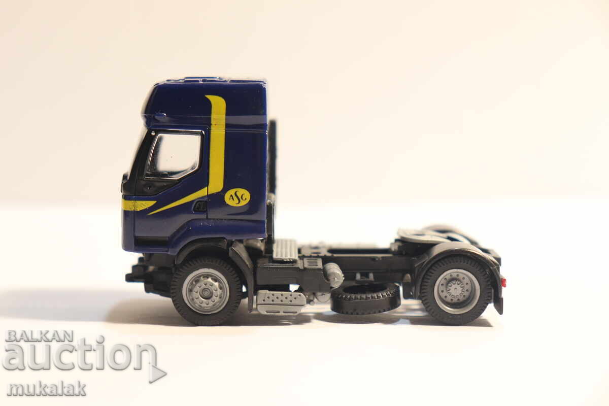 HERPA H0 1/87 RENAULT TRUCK MODEL TIR