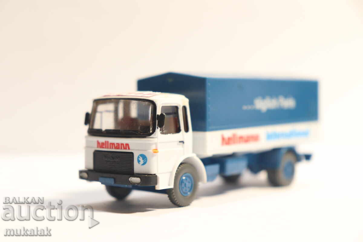 WIKING H0 1/87 MAN TRUCK MODEL CAR - 5 WIKING H0 1/87 MAN TRUCK MODEL CAR - 5