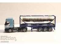 ALBEDO H0 1/87 RENAULT TANKER TRUCK MODEL TIR