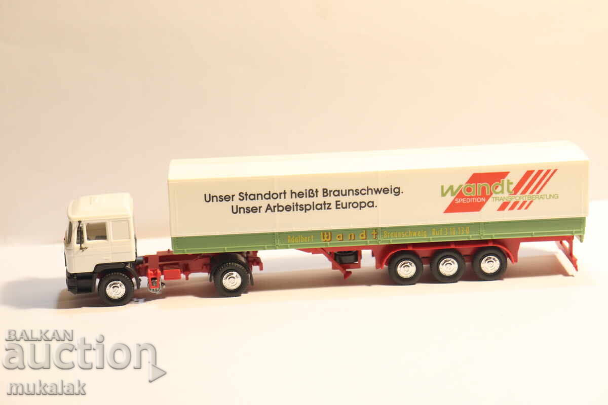 HERPA H0 1/87 MAN TRACTOR TRUCK MODEL TIR