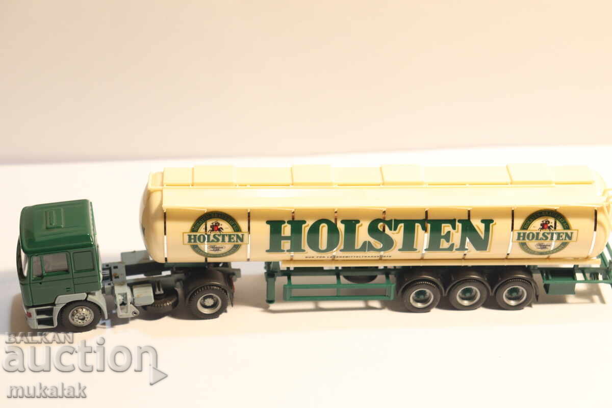 HERPA H0 1/87 STEYR TRACTOR TRUCK MODEL TIR TANKER with price 35.00 BGN | € 17.90 HERPA H0 1/87 STEYR TRACTOR TRUCK MODEL TIR TANKER with price 35.00 BGN | € 17.90