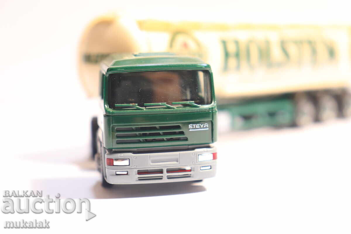 Delivery of HERPA H0 1/87 STEYR TRACTOR TRUCK MODEL TIR TANKER Delivery of HERPA H0 1/87 STEYR TRACTOR TRUCK MODEL TIR TANKER