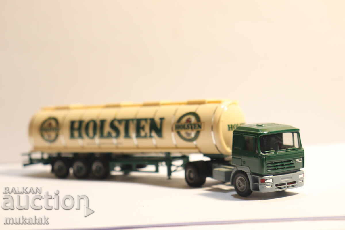 HERPA H0 1/87 STEYR TRACTOR TRUCK MODEL TIR TANKER - 6 HERPA H0 1/87 STEYR TRACTOR TRUCK MODEL TIR TANKER - 6