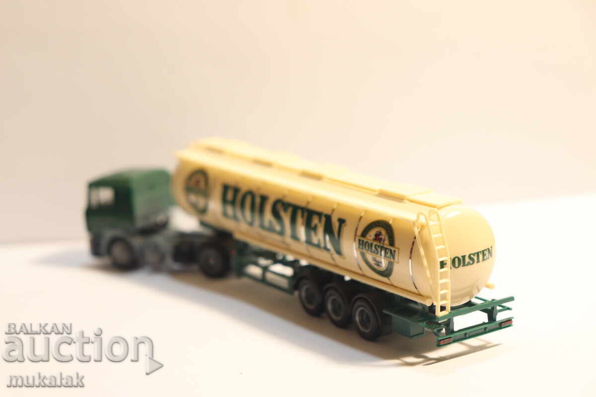 HERPA H0 1/87 STEYR TRACTOR TRUCK MODEL TIR TANKER - 7 HERPA H0 1/87 STEYR TRACTOR TRUCK MODEL TIR TANKER - 7